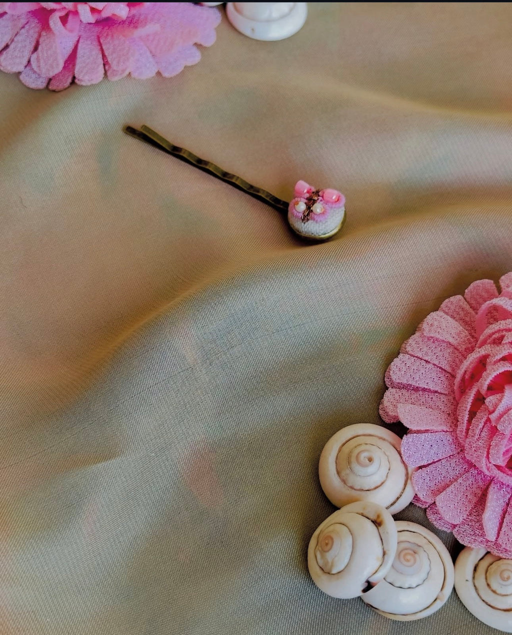 Hand-Embroidered Pink Butterfly Hair Pin - Vintage Brass