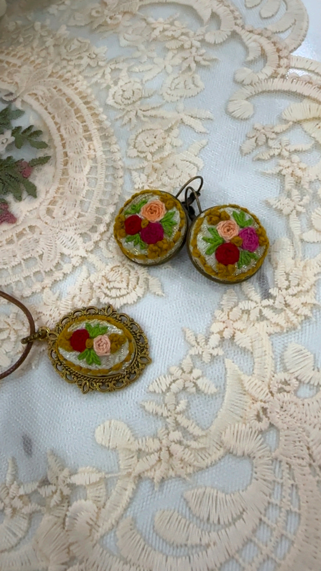 Vintage Rose Garden Hand-Embroidered Floral Pendant Necklace