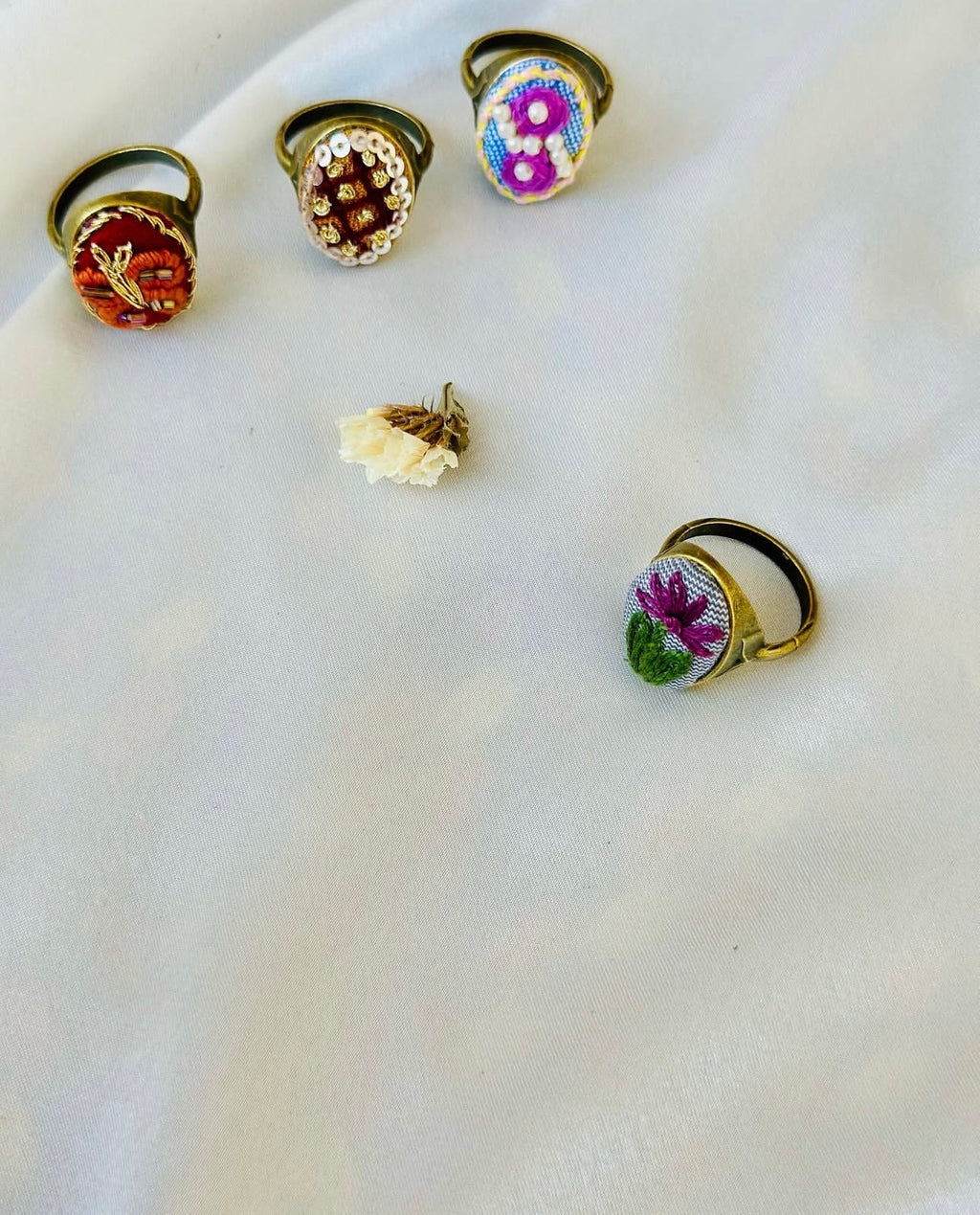 Hand-Embroidered Purple Daisy Minimalist Statement Ring
