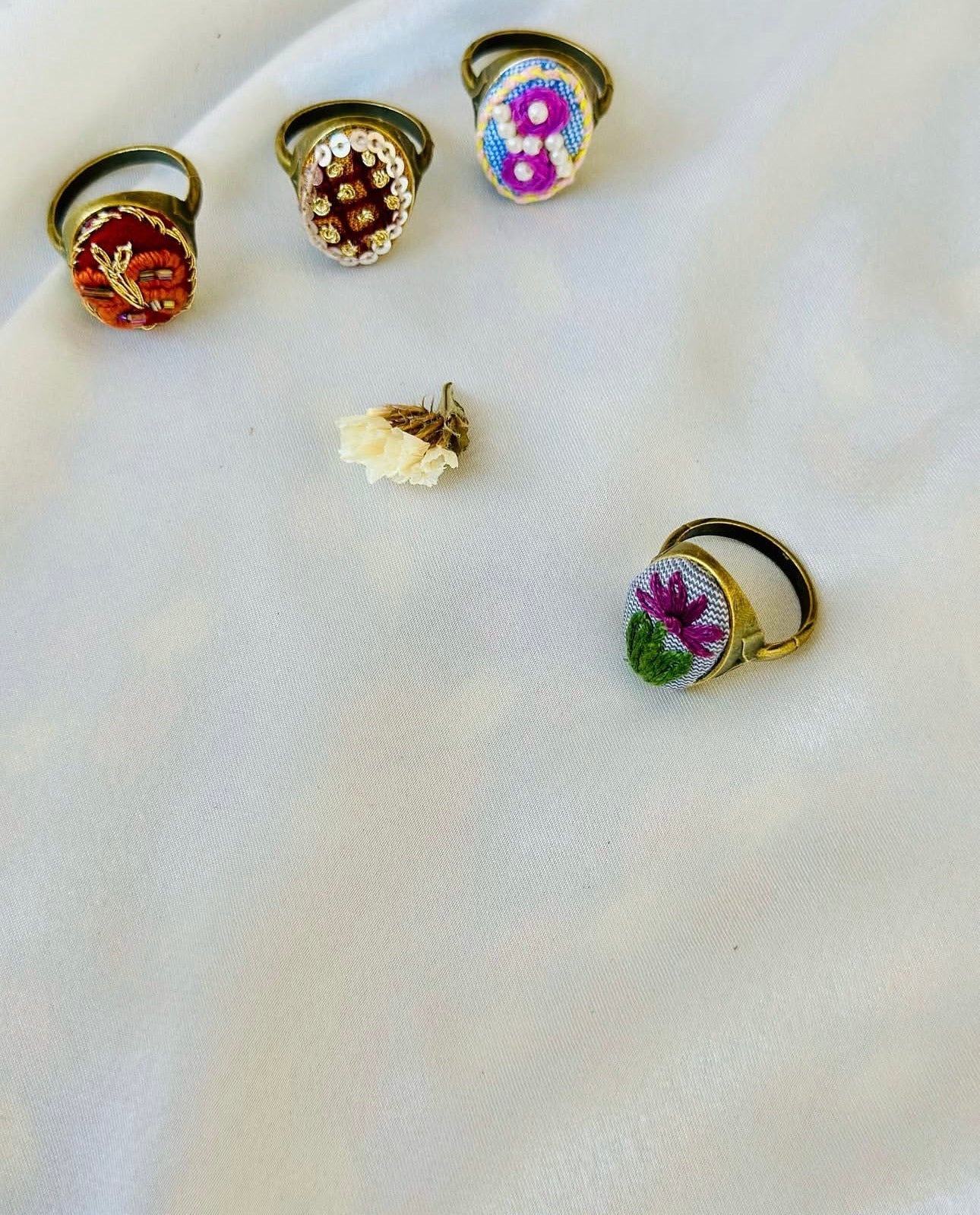 Hand-Embroidered Purple Daisy Minimalist Statement Ring