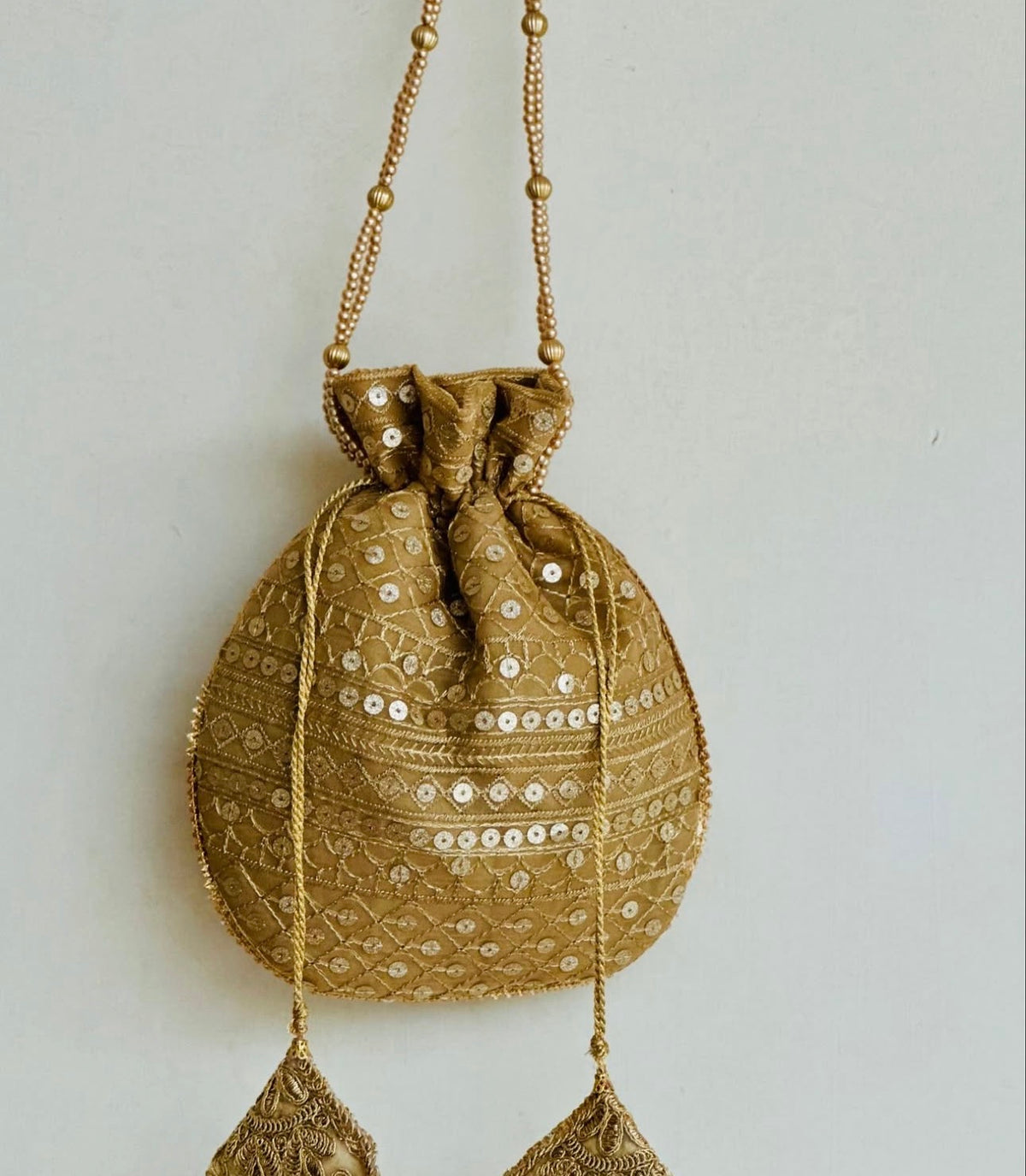 Zarnaab - Gold Sequin Embroidered Potli Bag