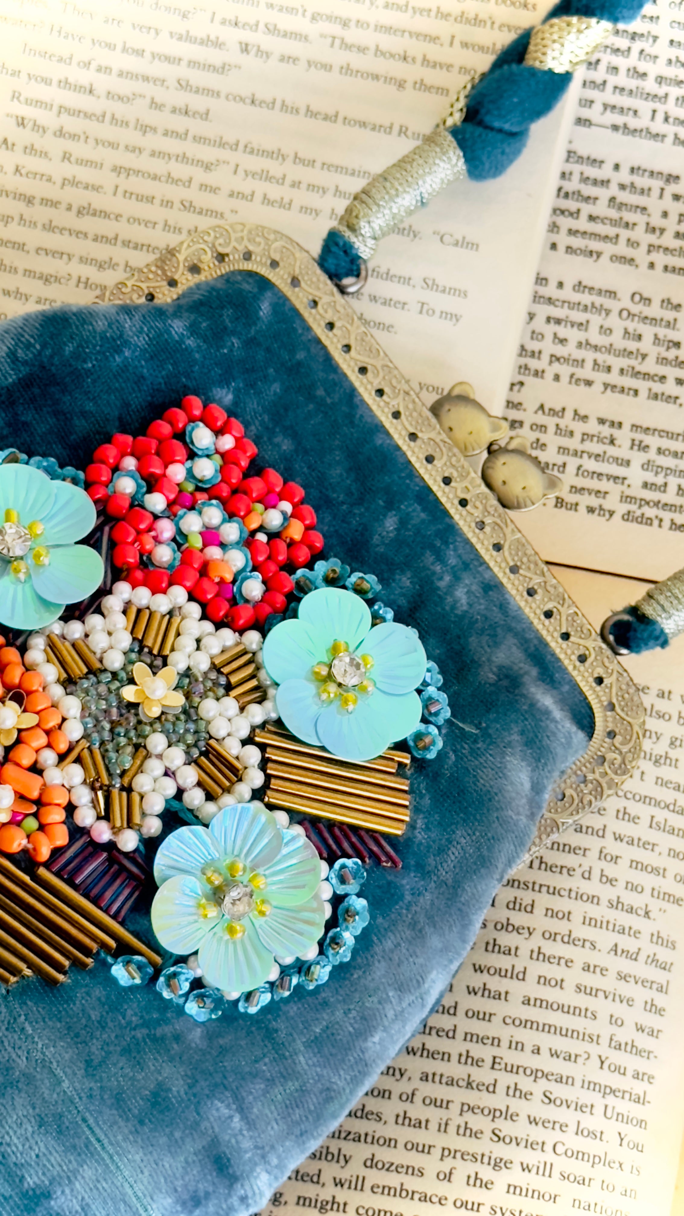 The Teal Tapestry - Hand-Embellished Velvet Kiss-Lock Handbag