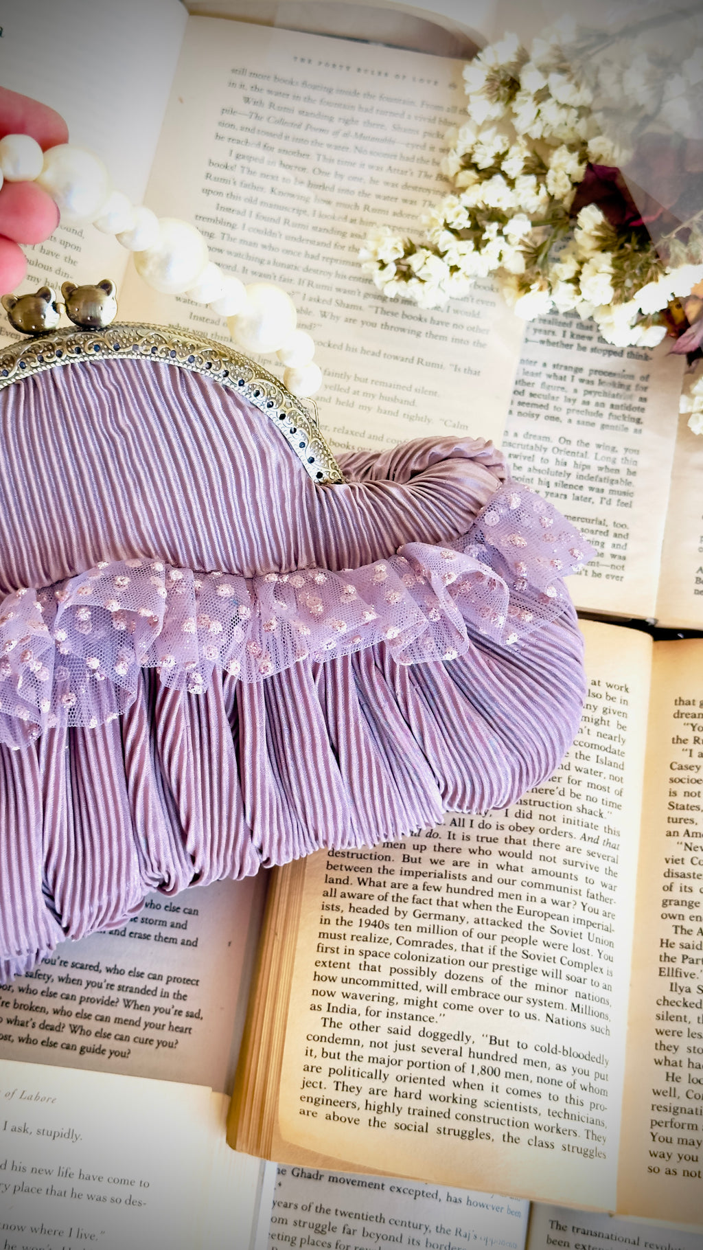 The Cotton Candy: Pleated Mauve Frame Clutch with Pearl Handle