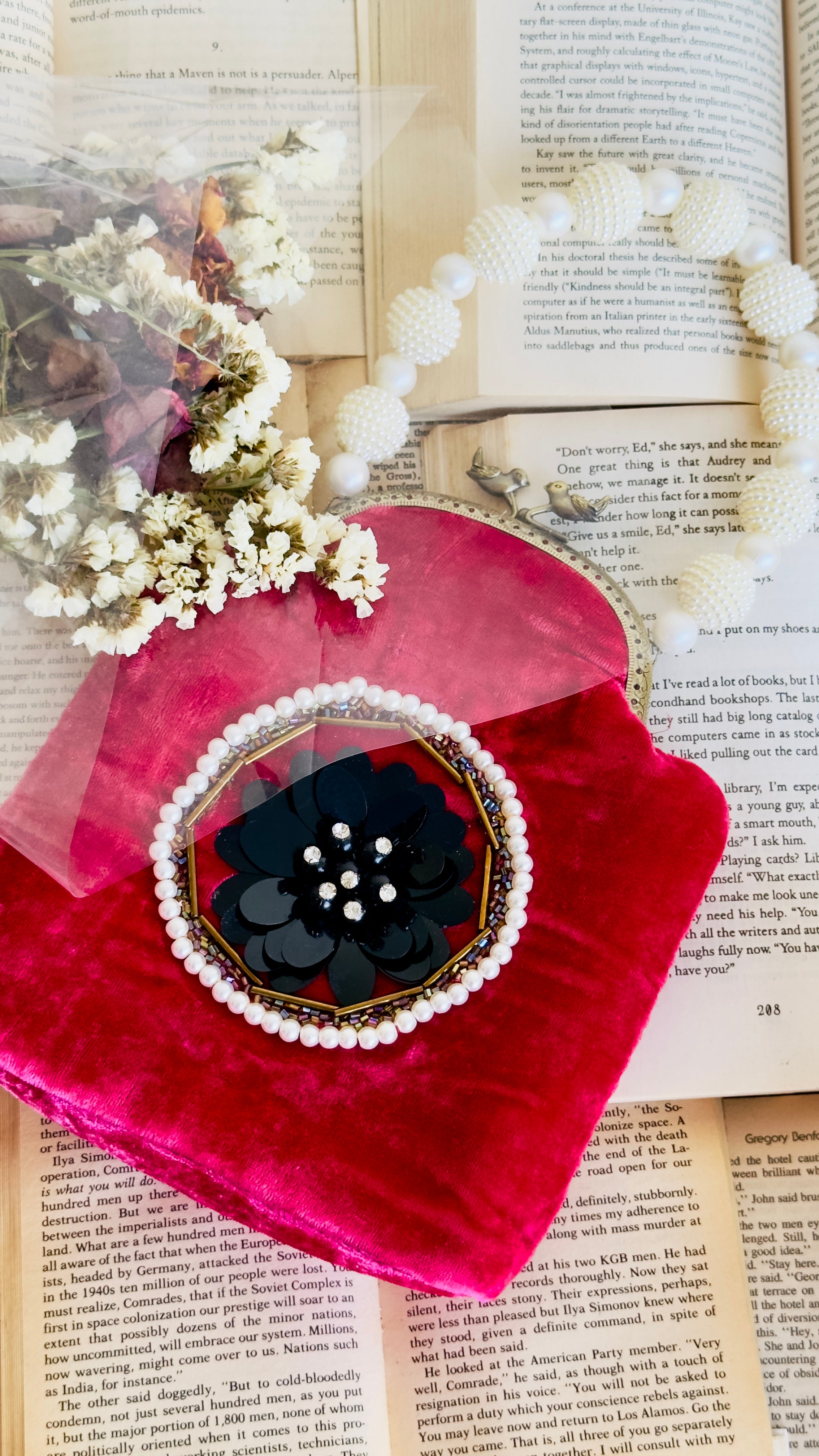 The Fuchsia Fantasy: Vintage Velvet Jewel Box Clutch