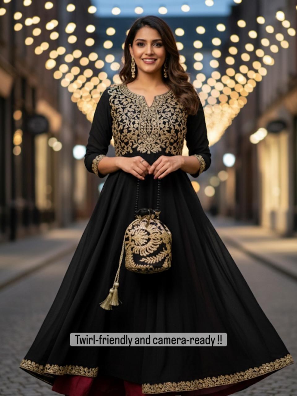 Tamkenat: Regal Black & Antique Gold Handmade Net Potli